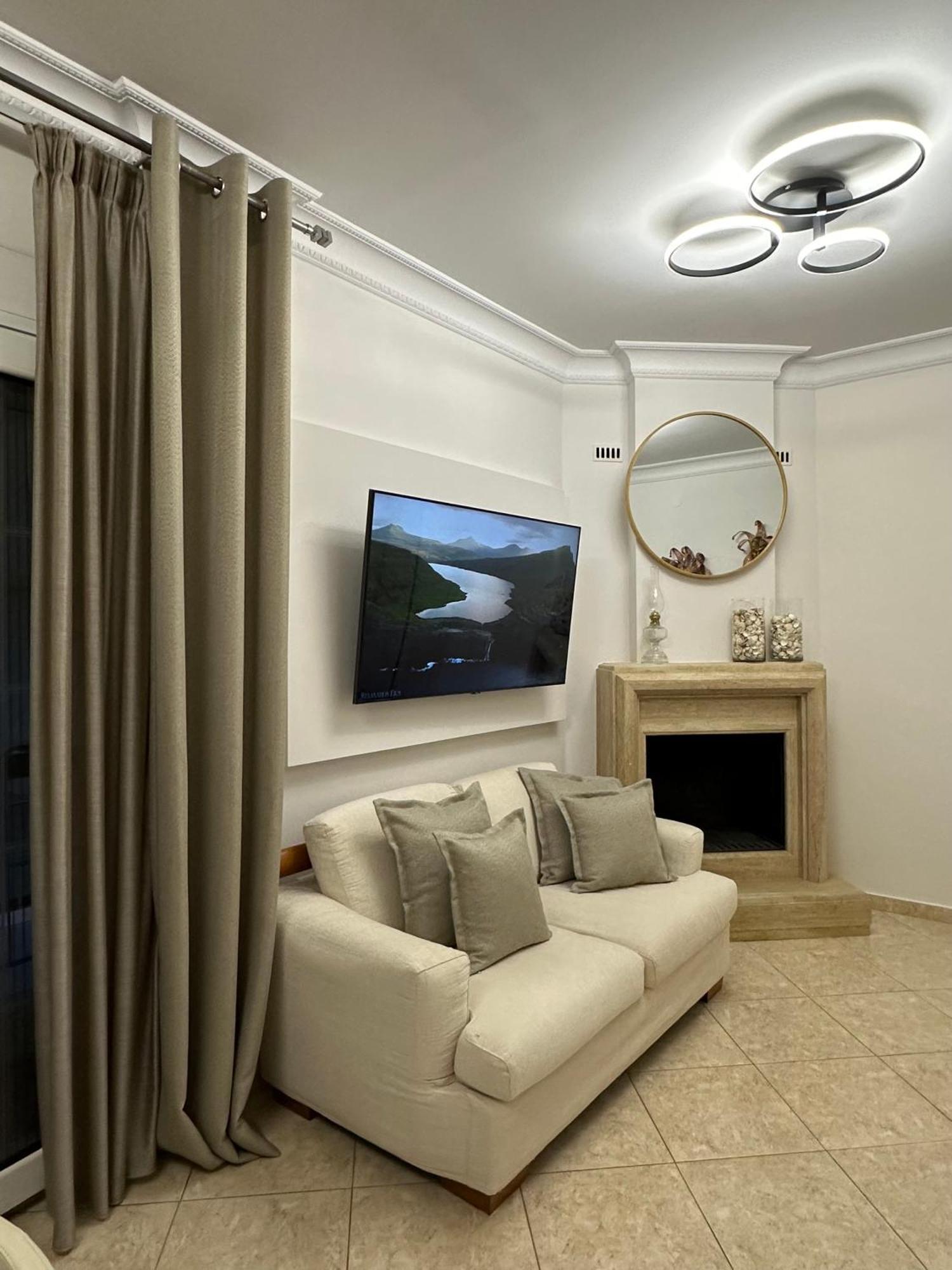 דירות Thessaloniki, Four Seasons House מראה חיצוני תמונה